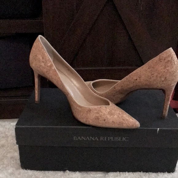 Banana Republic Madison size 8 Shoe - Picture 1 of 4